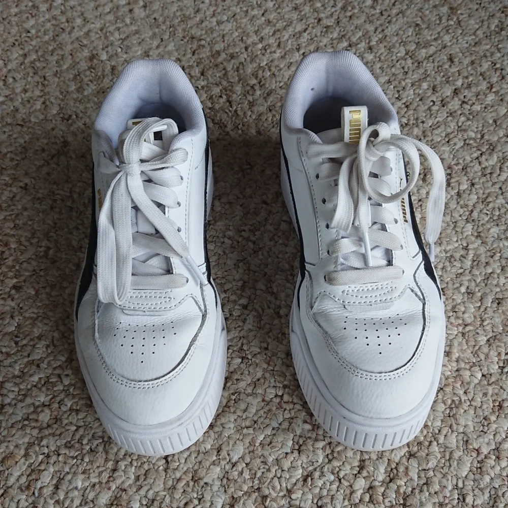 PUMA Karmen Rebelle Platform Sneaker size 7